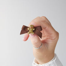 Load image into Gallery viewer, Brown ribbon gingerbread man bows