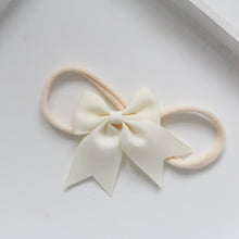 Load image into Gallery viewer, Personalised short tail pinch ribbon bow headbands 28 colours