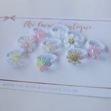 Load image into Gallery viewer, My first delicate bobbles - 9 colours