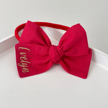 Load image into Gallery viewer, Red sweetheart bows