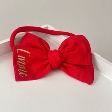 Load image into Gallery viewer, Red sweetheart bows