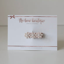 Load image into Gallery viewer, Delicate soft  light dusky pink daisy & pearl  flowers - Clip or headband