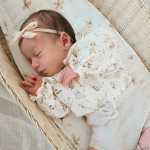 Load image into Gallery viewer, Hand tied bows (16 Colours)