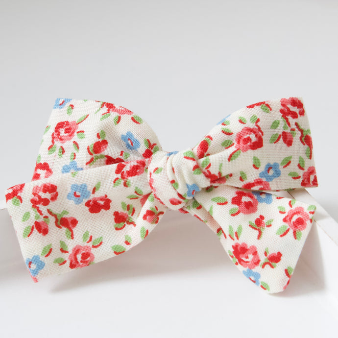 Cream floral bows