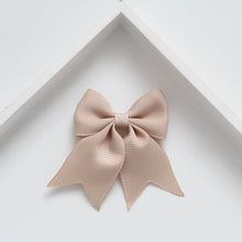Load image into Gallery viewer, Personalised short tail pinch ribbon clip & bobbles 34 colours