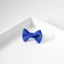 Load image into Gallery viewer, Mini pinch bows - 33 Colours