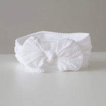 Load image into Gallery viewer, White cable headwrap