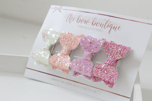 Petite deluxe set of 4 bows l clips or bobbles
