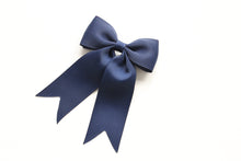 Load image into Gallery viewer, Personalised tail pinch ribbon bows 33 colours