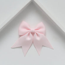 Load image into Gallery viewer, Personalised short tail pinch ribbon clip & bobbles 34 colours