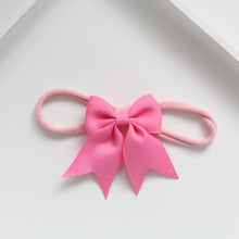 Load image into Gallery viewer, Personalised short tail pinch ribbon bow headbands 28 colours