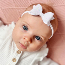 Load image into Gallery viewer, Medium deluxe glitter bows (25 Colours)