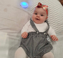 Load image into Gallery viewer, Personalsied santa bows