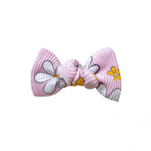 Load image into Gallery viewer, Strawberries & Dasies jersey ribbed knot bows - Limited edition