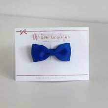 Load image into Gallery viewer, Pinch bows - 33 Colours