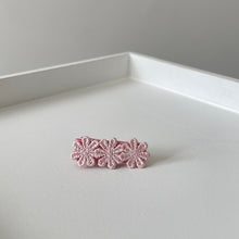 Load image into Gallery viewer, Dusky delicate daisy flowers - Clip or headband