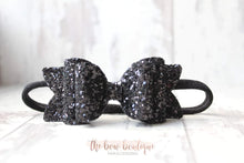 Load image into Gallery viewer, Chunky double glitter bows (25 Colours)