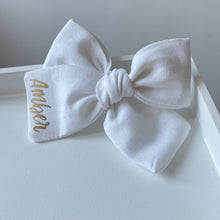 Load image into Gallery viewer, Sweetheart bows - 10 Colours