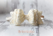 Load image into Gallery viewer, Chunky double glitter bows (25 Colours)