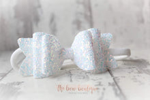 Load image into Gallery viewer, Chunky double glitter bows (25 Colours)