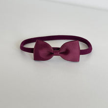 Load image into Gallery viewer, Pinch bows - 33 Colours