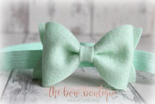 Load image into Gallery viewer, Large luxury felt bows (25 Colours)