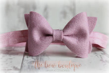 Load image into Gallery viewer, Large luxury felt bows (25 Colours)