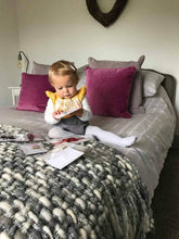 Load image into Gallery viewer, Surprise box