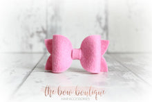 Load image into Gallery viewer, Medium deluxe felt bows (25 Colours)