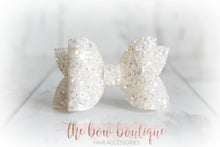 Load image into Gallery viewer, Medium deluxe glitter bows (25 Colours)