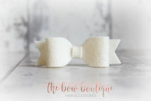 Load image into Gallery viewer, Small felt bows (25 Colours)