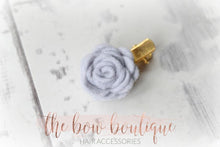 Load image into Gallery viewer, Mini felt flowers (25 Colours)