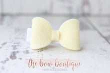 Load image into Gallery viewer, Mini felt bows (25 Colours)