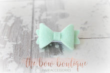 Load image into Gallery viewer, Mini baby felt bows (25 Colours)