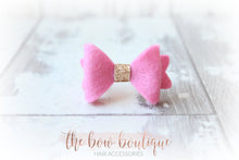 Load image into Gallery viewer, Mini baby felt gold centre bows ( 25 Colours )
