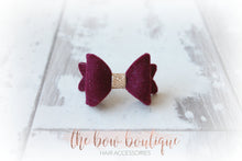 Load image into Gallery viewer, Mini baby felt gold centre bows ( 25 Colours )