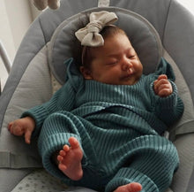 Load image into Gallery viewer, Sweetheart bows - 10 Colours