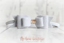 Load image into Gallery viewer, Double felt bows with gold centre (25 colours)
