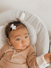 Load image into Gallery viewer, Surprise set of 15 my first mini pinch bows | clips or bobbles.