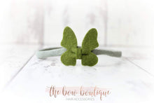 Load image into Gallery viewer, Felt butterflys (25 Colours)