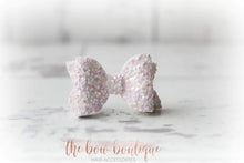 Load image into Gallery viewer, Petite deluxe glitter bows - (25 Colours)