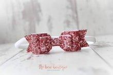 Load image into Gallery viewer, Double glitter bows (25 colours)