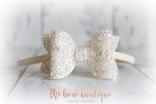 Load image into Gallery viewer, Medium deluxe glitter bows (25 Colours)