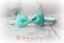 Load image into Gallery viewer, Pinch bows - 33 Colours