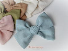 Load image into Gallery viewer, Sweetheart bows - 10 Colours