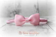 Load image into Gallery viewer, Pinch bows - 33 Colours