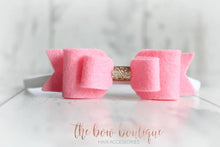 Load image into Gallery viewer, Double felt bows with gold centre (25 colours)