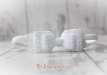 Load image into Gallery viewer, Double glitter bows (25 colours)