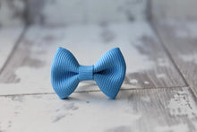 Load image into Gallery viewer, Mini pinch bows - 33 Colours