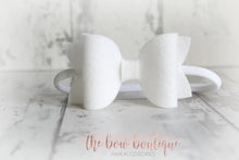 Load image into Gallery viewer, Large deluxe felt bows (25 Colours)
